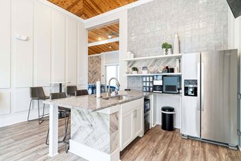 Clubhouse offers coffee bar and complimentary wi-fi