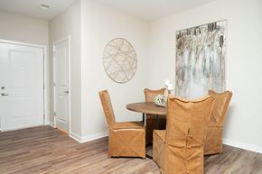 Alcoa apartment for rent - Model Dining Space
