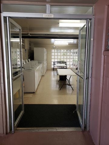 Honolulu apartment for rent - a view of the dining room from the entrance to the kitchen