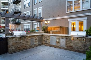 Outdoor kitchen