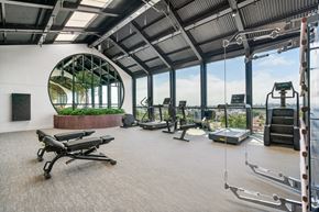 Los Angeles apartment for rent - Technogym Equipment