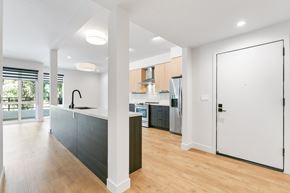 Los Angeles apartment for rent - 12320 Montana