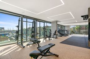 Los Angeles apartment for rent - Fitness center with Technogym equipment
