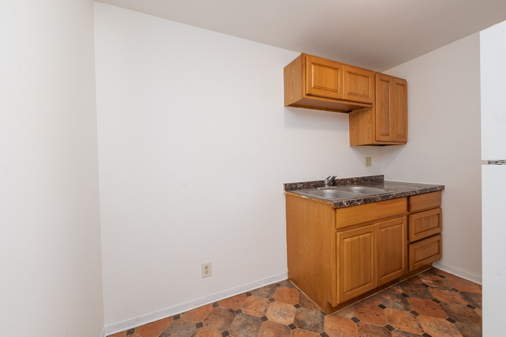 Twin Oaks Apartments - apartment for rent in Lakeview, Lakewood ...