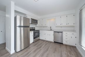 Federal Way apartment for rent - at Blue Ridge Apartments 28606 Pacific Highway, Federal Way, WA  98003.