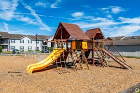 Lewis Center apartment for rent - Playground at Dooley's Orchard, Lewis Center, Ohio