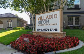 Ripon apartment for rent - Community Monument SIgn| Villagio Apartments in Ripon, CA 95366