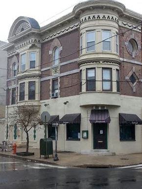Philadelphia apartment for rent - a building on the corner of a city street