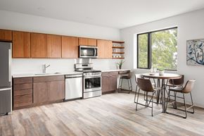 Burlington apartment for rent - kitchen