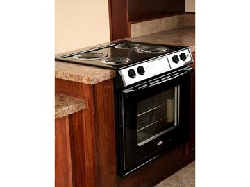 Lincoln apartment for rent - a stove with an oven in a kitchen