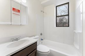 Philadelphia apartment for rent - Bathroom
