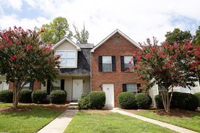 High Point apartment for rent - Laurel Bluff - Exterior Townhomes