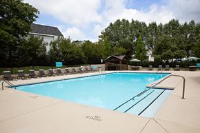 High Point apartment for rent - Sparkling Pool with Outdoor Grill
