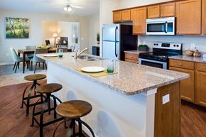 Avon Lake apartment for rent - Avon Lake OH Apartment Rentals Redwood Hampshire Highlands Kitchen
