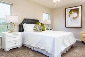 Avon Lake apartment for rent - Avon Lake OH Apartment Rentals Redwood Hampshire Highlands Master Bedroom