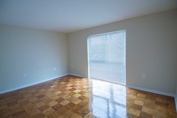 Window coverings