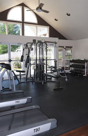 Harrisburg townhouse for rent - The fitness center at High Pointe Club.