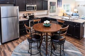Lake Wylie apartment for rent - Lake Wylie SC Apartment Rentals Redwood Lakepointe Ridge Kitchen