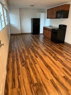 Floor plan for 2 beds, 2 baths, 800 sqft