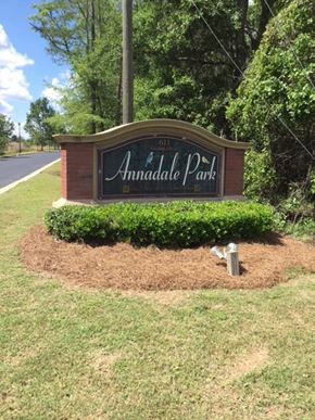 Ashburn apartment for rent - a sign on the side of a road