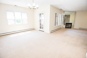 Williamsville condo for rent - 202 Castlebrooke Lane