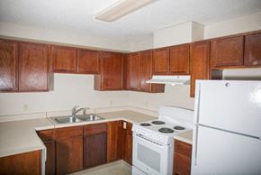 Buffalo apartment for rent - Ellicott Homes – Kitchen – Eat-in Kitchen - Efficient Appliances Included - Electronic Thermostat - Electric Range - 24 Hour Emergency Maintenance - Ask for a Tour – Pet Friendly - Cable Ready - Extra