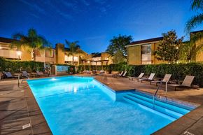 Simi Valley apartment for rent - the swimming pool at night at our apartments