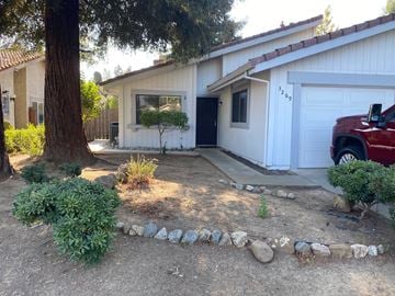 Fairfield house for rent - 3269 Hartford Ave. Fairfield Ca  94534