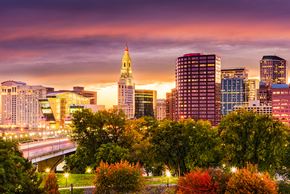 Hartford apartment for rent - Skyline at sunset