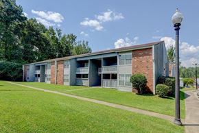 Meridian apartment for rent - Building exterior at Landmark Apartment Homes, Meridian, 39305