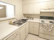 Meridian apartment for rent - Kitchen at Stratford Manor Apartment Homes, Meridian, 39305