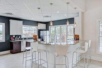 Clubhouse with wifi