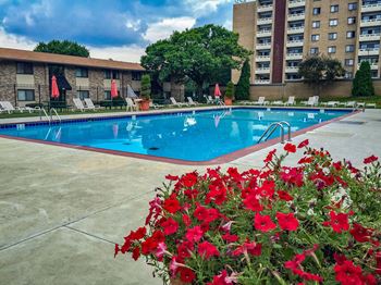 Carriage park apartments pool