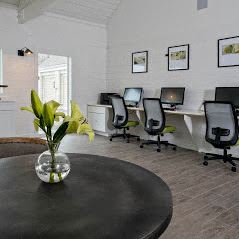 Co-working lounge
