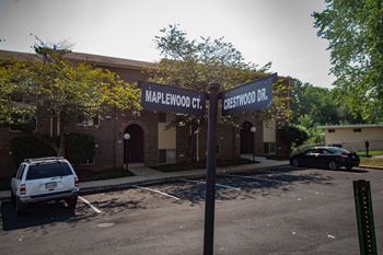 Maplewood villa permit parking
