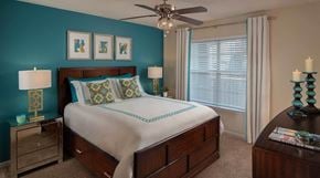 Alpharetta apartment for rent - Large Model Bedroom with lighted ceiling fan