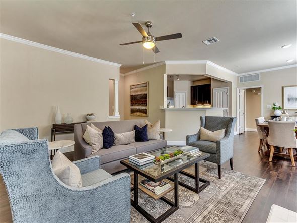 Dallas apartment for rent - Town homes in University Park and Park Cities in Dallas, TX,