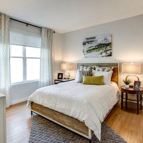 Dobbs Ferry apartment for rent - a bedroom with a bed and a window