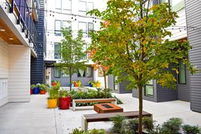 Portland apartment for rent - Sunnyside Courtyard