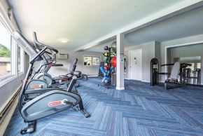 Syracuse townhouse for rent - the gym at the monarch apartments