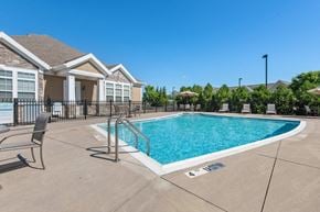 Rochester apartment for rent - the swimming pool at the estates apartments