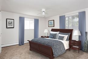 Rochester apartment for rent - Bedroom