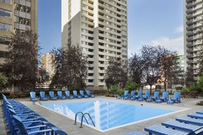 Calgary apartment for rent - Outdoor pool
