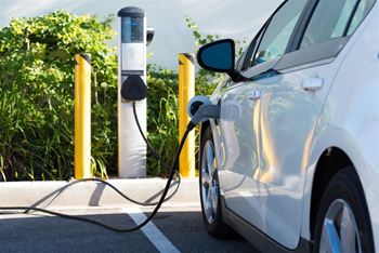 Free electric car charging station