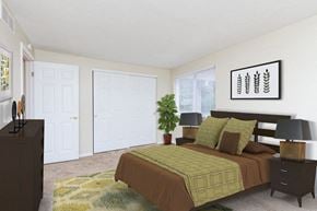 Rochester townhouse for rent - Bedroom with Carpet