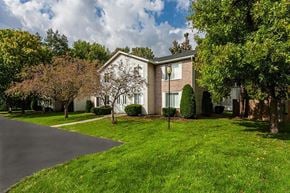 Rochester townhouse for rent - Exterior