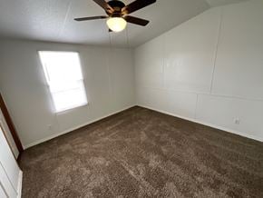 Shawnee house for rent - 19 Red Plum Road