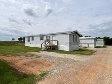 Shawnee house for rent - 19 Red Plum Road