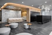 Saint Paul apartment for rent - Reception with Package Concierge System