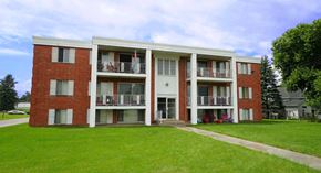 White Bear Lake apartment for rent - Bellaire Estates Exterior, White Bear Lake, Minnesota